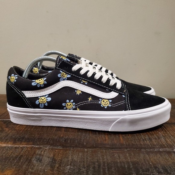 Vans Other - Vans Old Skool Skateboard Shoes Mens 9 Trippy Grin Floral Flowers Black White